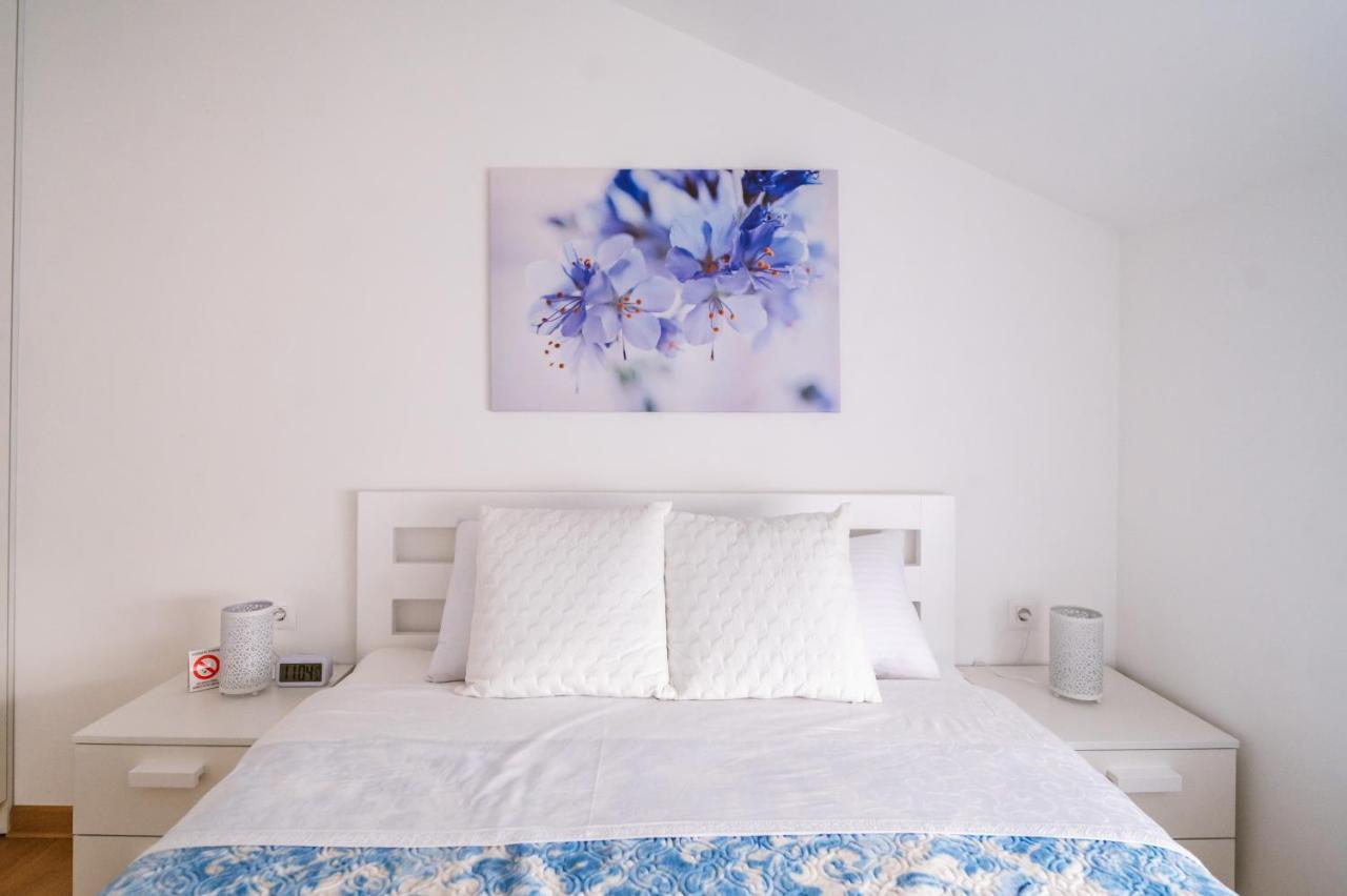 Mikonos Apartman Surčin Exterior foto